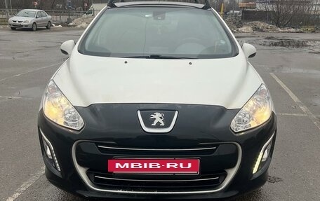 Peugeot 308 II, 2013 год, 700 000 рублей, 3 фотография