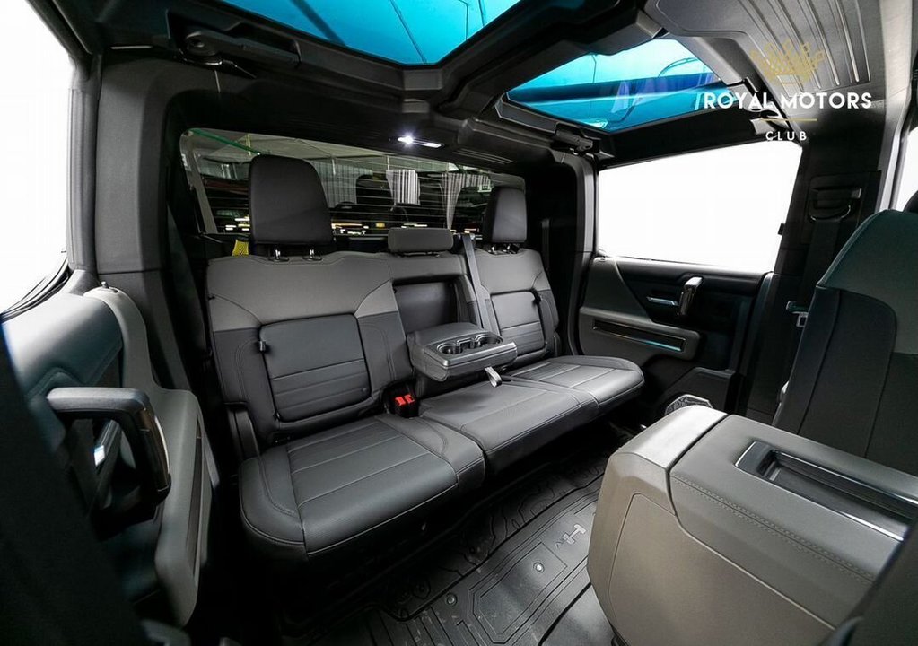 GMC Hummer EV, 2023 год, 17 850 000 рублей, 19 фотография