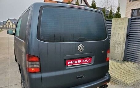 Volkswagen Transporter T5 рестайлинг, 2007 год, 1 300 000 рублей, 2 фотография