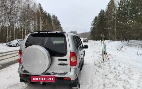 Chevrolet Niva I рестайлинг, 2008 год, 370 000 рублей, 2 фотография