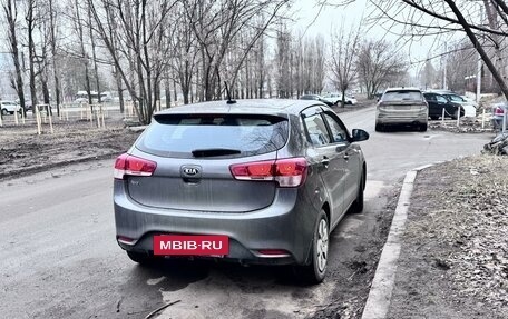 KIA Rio III рестайлинг, 2017 год, 1 240 000 рублей, 4 фотография