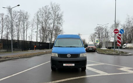 Volkswagen Transporter T5 рестайлинг, 2008 год, 840 000 рублей, 2 фотография