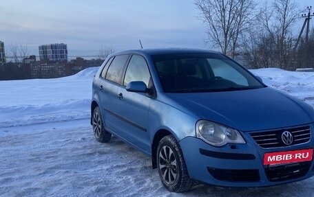 Volkswagen Polo IV рестайлинг, 2007 год, 460 000 рублей, 3 фотография