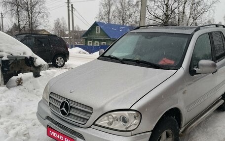 Mercedes-Benz M-Класс, 2001 год, 600 000 рублей, 1 фотография