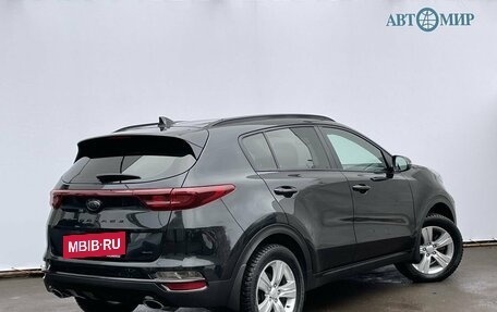 KIA Sportage IV рестайлинг, 2021 год, 2 585 000 рублей, 5 фотография