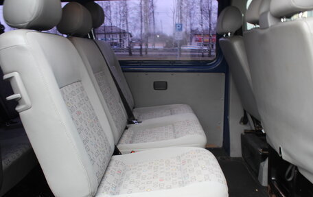 Volkswagen Transporter T5 рестайлинг, 2007 год, 995 000 рублей, 18 фотография