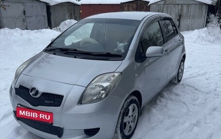 Toyota Vitz, 2005 год, 600 000 рублей, 2 фотография