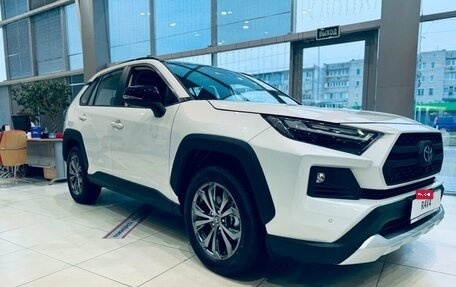 Toyota RAV4, 2024 год, 4 799 000 рублей, 3 фотография