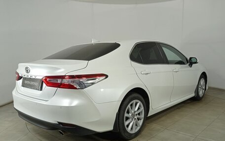 Toyota Camry, 2021 год, 2 660 000 рублей, 5 фотография