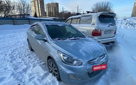 Hyundai Solaris II рестайлинг, 2012 год, 800 000 рублей, 6 фотография