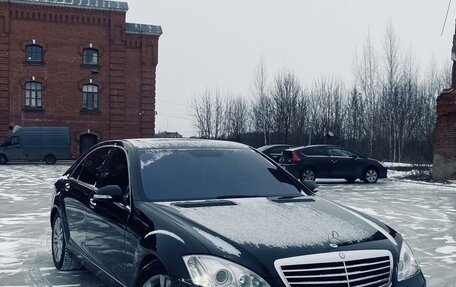 Mercedes-Benz S-Класс, 2008 год, 1 599 999 рублей, 2 фотография