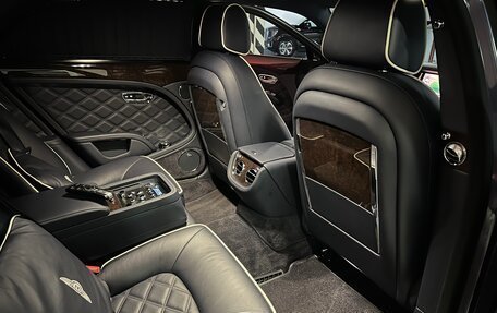 Bentley Mulsanne II, 2013 год, 14 800 000 рублей, 22 фотография