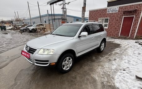 Volkswagen Touareg III, 2004 год, 900 000 рублей, 1 фотография