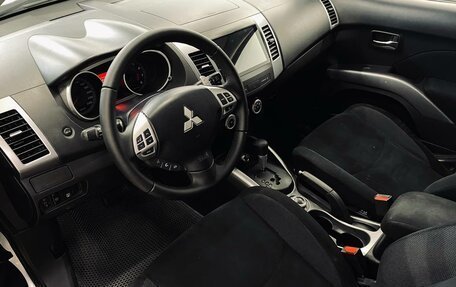 Mitsubishi Outlander III рестайлинг 3, 2007 год, 1 060 000 рублей, 7 фотография