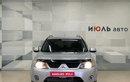 Mitsubishi Outlander III рестайлинг 3, 2007 год, 1 060 000 рублей, 2 фотография