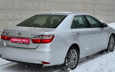 Toyota Camry, 2016 год, 1 595 000 рублей, 2 фотография