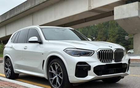 BMW X5, 2022 год, 8 240 000 рублей, 3 фотография