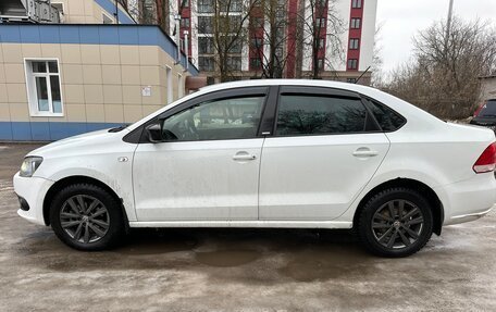 Volkswagen Polo VI (EU Market), 2014 год, 810 000 рублей, 3 фотография