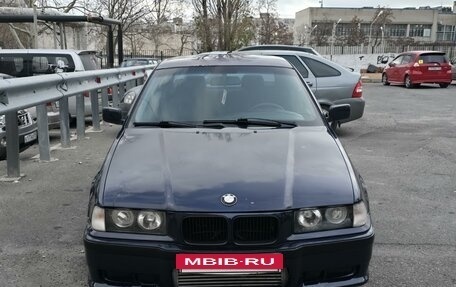 BMW 3 серия, 1998 год, 550 000 рублей, 3 фотография