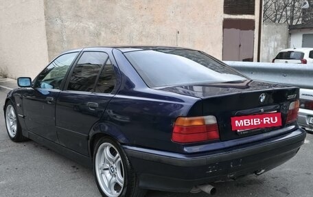 BMW 3 серия, 1998 год, 550 000 рублей, 7 фотография