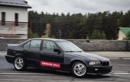 BMW 3 серия, 1995 год, 800 000 рублей, 2 фотография