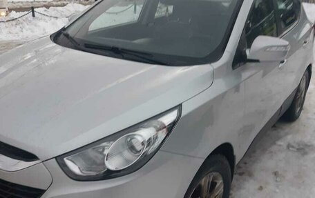 Hyundai ix35 I рестайлинг, 2012 год, 1 300 000 рублей, 4 фотография