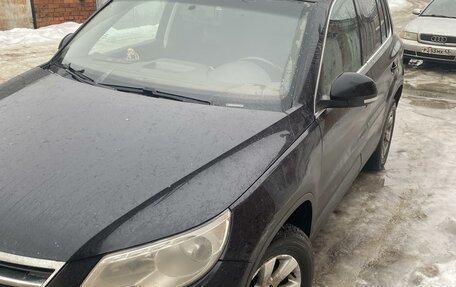 Volkswagen Tiguan I, 2008 год, 850 000 рублей, 2 фотография