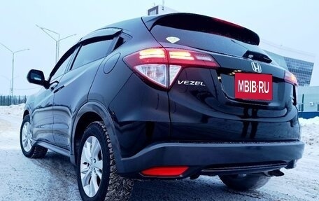 Honda Vezel, 2014 год, 1 820 000 рублей, 2 фотография