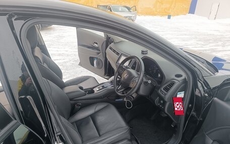 Honda Vezel, 2014 год, 1 820 000 рублей, 13 фотография