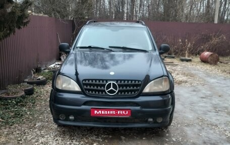 Mercedes-Benz M-Класс, 1998 год, 630 000 рублей, 1 фотография