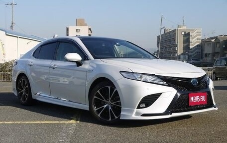 Toyota Camry, 2020 год, 2 300 000 рублей, 1 фотография