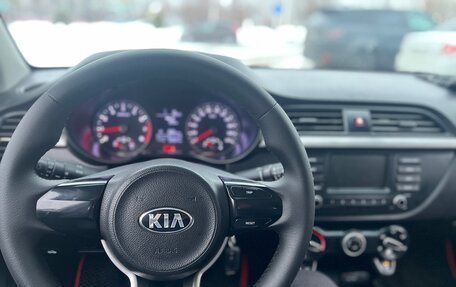 KIA Rio IV, 2018 год, 820 000 рублей, 11 фотография