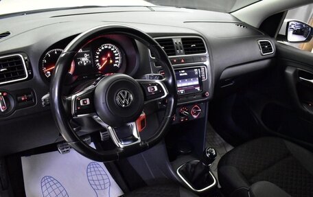 Volkswagen Polo VI (EU Market), 2018 год, 1 300 000 рублей, 8 фотография