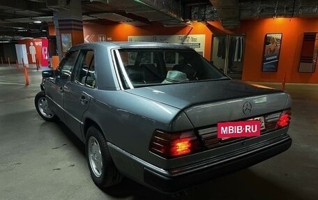 Mercedes-Benz W124, 1987 год, 950 000 рублей, 14 фотография