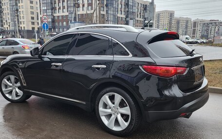 Infiniti QX70, 2017 год, 2 799 000 рублей, 4 фотография