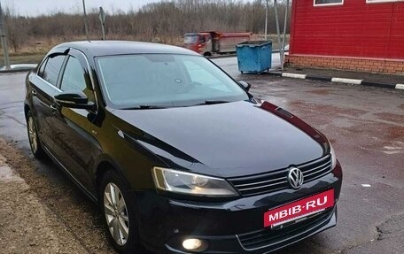 Volkswagen Jetta VI, 2013 год, 1 390 000 рублей, 7 фотография