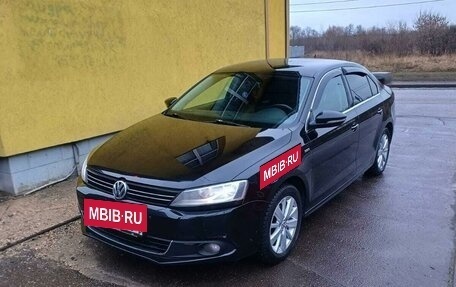 Volkswagen Jetta VI, 2013 год, 1 390 000 рублей, 11 фотография