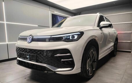 Volkswagen Tiguan, 2024 год, 5 949 000 рублей, 1 фотография