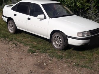 Opel Vectra A, 1990 год, 500 000 рублей, 1 фотография