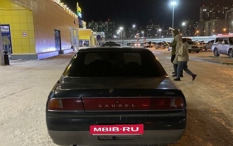 Nissan Laurel VIII, 1994 год, 250 000 рублей, 2 фотография