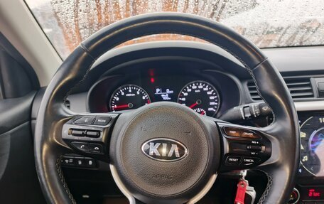 KIA Rio IV, 2017 год, 1 380 000 рублей, 6 фотография