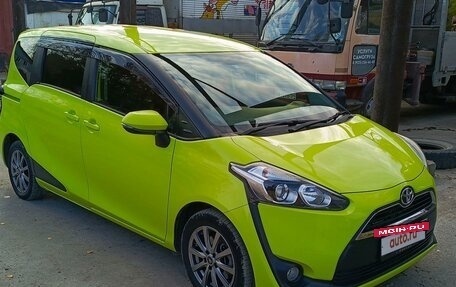 Toyota Sienta II, 2016 год, 1 770 000 рублей, 2 фотография