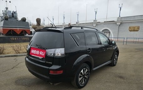 Mitsubishi Outlander III рестайлинг 3, 2009 год, 1 140 000 рублей, 6 фотография