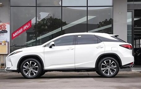 Lexus RX IV рестайлинг, 2022 год, 5 500 000 рублей, 5 фотография