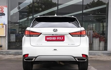 Lexus RX IV рестайлинг, 2022 год, 5 500 000 рублей, 4 фотография