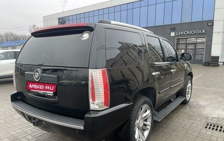 Cadillac Escalade III, 2007 год, 1 990 000 рублей, 3 фотография