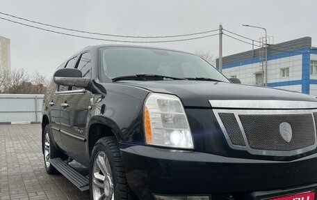 Cadillac Escalade III, 2007 год, 1 990 000 рублей, 11 фотография