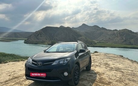 Toyota RAV4, 2014 год, 2 250 000 рублей, 1 фотография