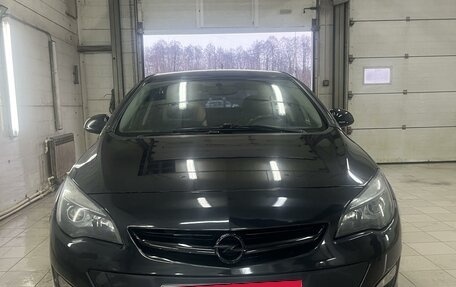 Opel Astra J, 2014 год, 1 050 000 рублей, 1 фотография