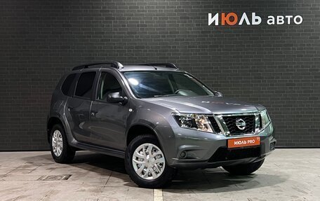 Nissan Terrano III, 2017 год, 1 495 000 рублей, 3 фотография